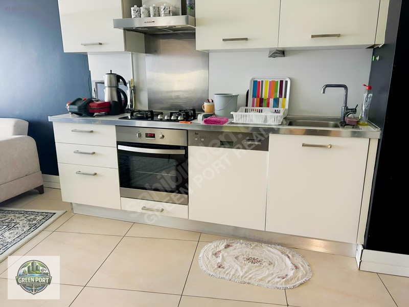 İstanbul Saraylarında Balkonlu Ful Eşyalı 1+1 Manzaralı — fotoğraf 24