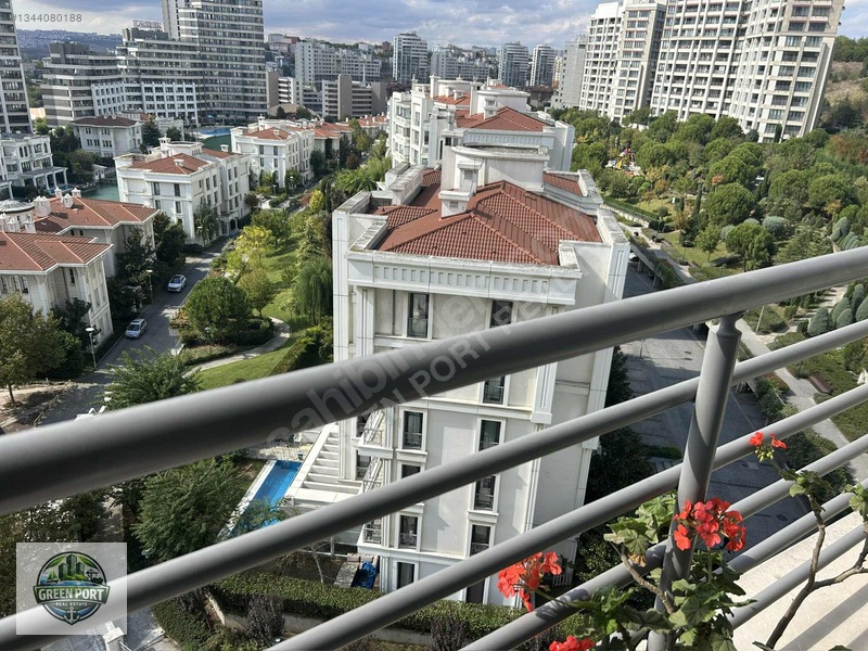 İstanbul Saraylarında Balkonlu Ful Eşyalı 1+1 Manzaralı — fotoğraf 42