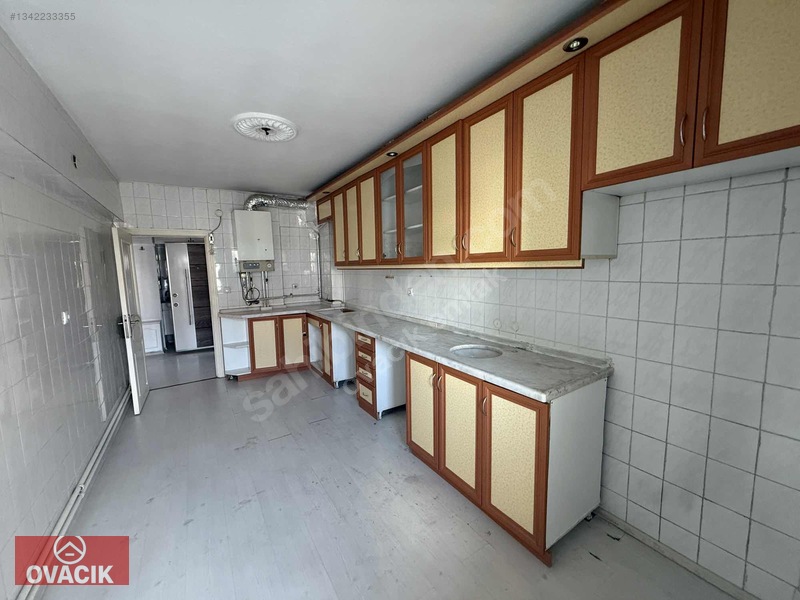 Sanatoryum Hastanesine Yakın Gazeller Cd 3+1 Satılık Daire — fotoğraf 4