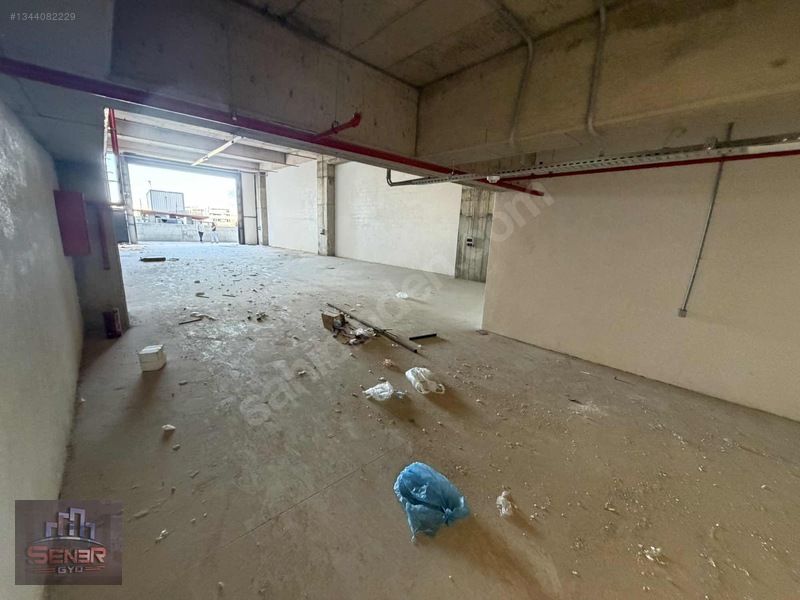 Şekerpınarda Satılık Üretim & Depolama Alan — fotoğraf 7