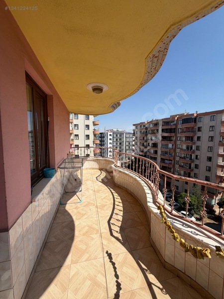 Diclekent Caddesine Yakın Konumda Hazarbaba Sitesi Satılık Daire — fotoğraf 16