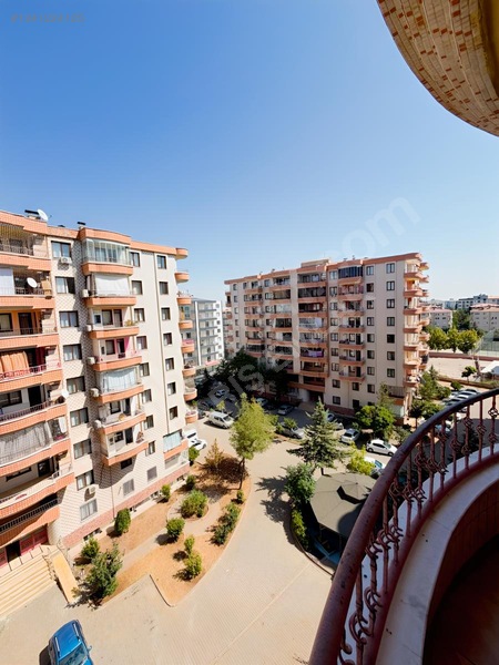 Diclekent Caddesine Yakın Konumda Hazarbaba Sitesi Satılık Daire — fotoğraf 18
