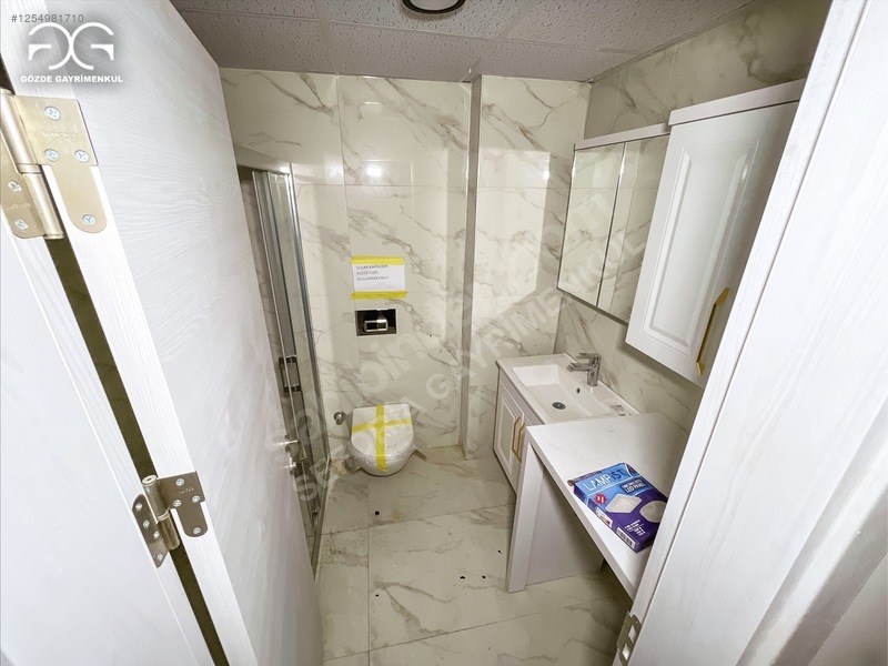 Seferihisar Meydanda Sıfır, Kapalı Otoparklı 2+1 Daire — fotoğraf 12