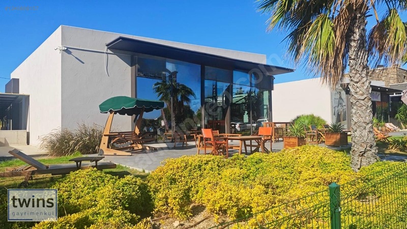 Mi Marin Meydan'da Kiralık İki Katlı 360 M2 Dükkan — fotoğraf 2