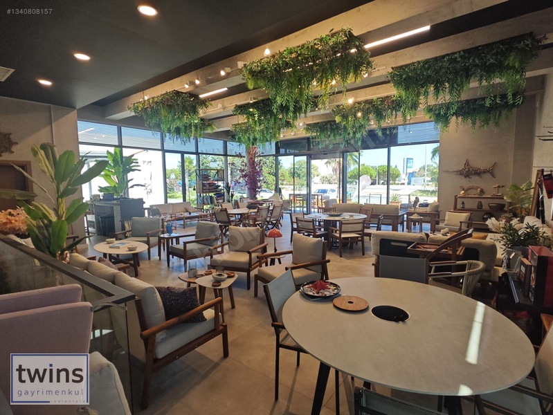 Mi Marin Meydan'da Kiralık İki Katlı 360 M2 Dükkan — fotoğraf 9