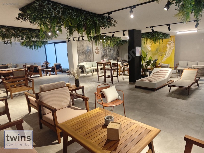 Mi Marin Meydan'da Kiralık İki Katlı 360 M2 Dükkan — fotoğraf 13