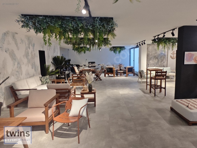 Mi Marin Meydan'da Kiralık İki Katlı 360 M2 Dükkan — fotoğraf 14