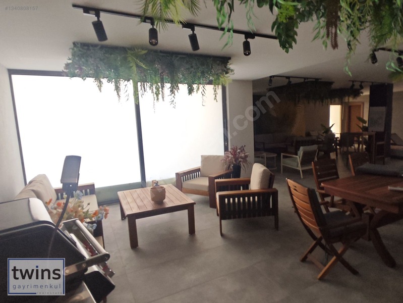 Mi Marin Meydan'da Kiralık İki Katlı 360 M2 Dükkan — fotoğraf 16
