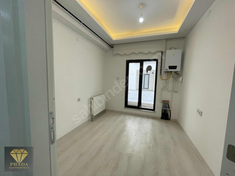 Maraş Caddesinde Kiralık 2+1 — fotoğraf 7