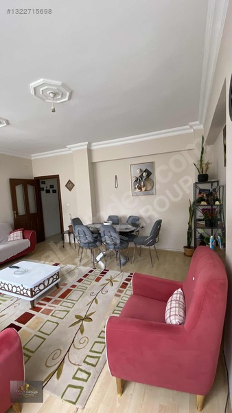 Yeşilyurtta 2+1 Ayrı Mutfaklı Çift Balkonlu Önü Açık Katta Daire — fotoğraf 5