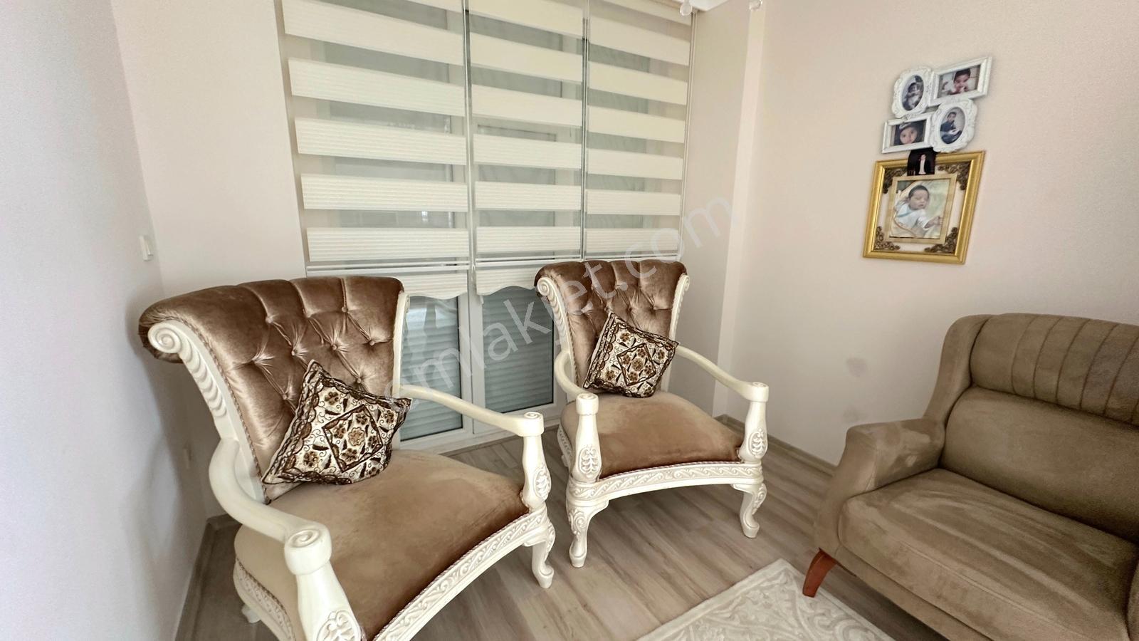 Vahdet'ten Altınoluk'ta 6 Yaşında Müstakil Bahçeli 3+2 Tripleks — fotoğraf 25