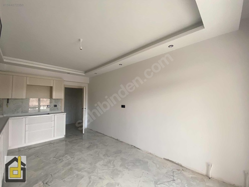 Doğukent Mahallesinde Ana Caddeye Yakın Satılık 3+1 Daire — fotoğraf 3