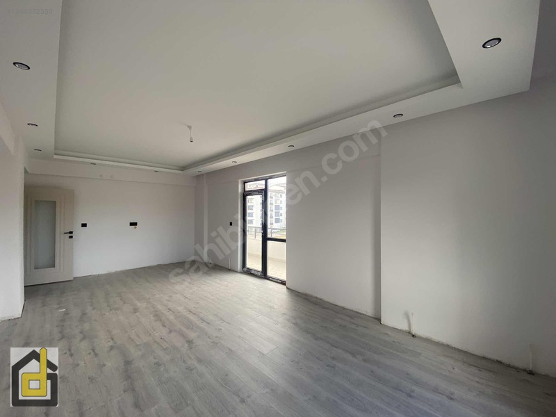 Doğukent Mahallesinde Ana Caddeye Yakın Satılık 3+1 Daire — fotoğraf 17