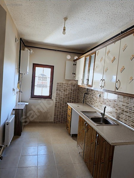 Bedir. . Emlaktan Geçit. Tokide Kiralık 2+1.daireler — fotoğraf 14
