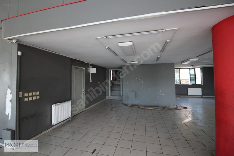 Pendik Metro Ve E5 Yanyola 22m Cepheli Tabela Değeri Yüksek — fotoğraf 7