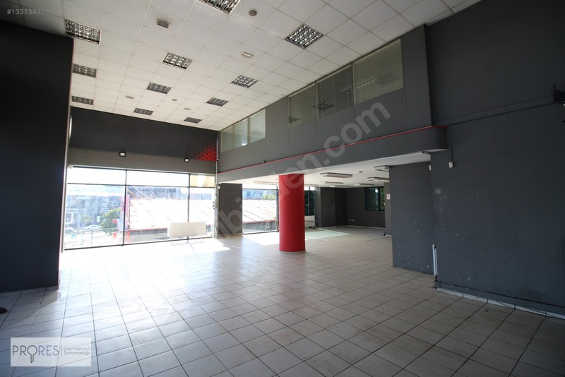 Pendik Metro Ve E5 Yanyola 22m Cepheli Tabela Değeri Yüksek — fotoğraf 9