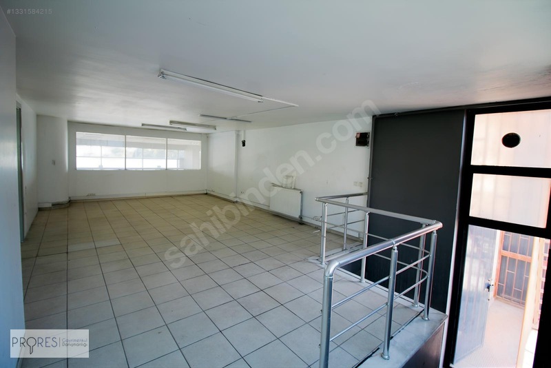 Pendik Metro Ve E5 Yanyola 22m Cepheli Tabela Değeri Yüksek — fotoğraf 16