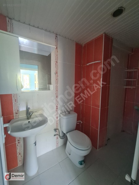 Demir Emlak Tan Mevlana Mahallesinde Kiralık 2+1 Daire — fotoğraf 8