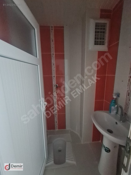 Demir Emlak Tan Mevlana Mahallesinde Kiralık 2+1 Daire — fotoğraf 9