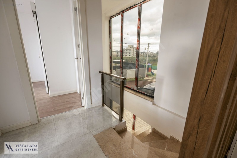 4+1 Doğa Manzaralı Satılık Villa — fotoğraf 21