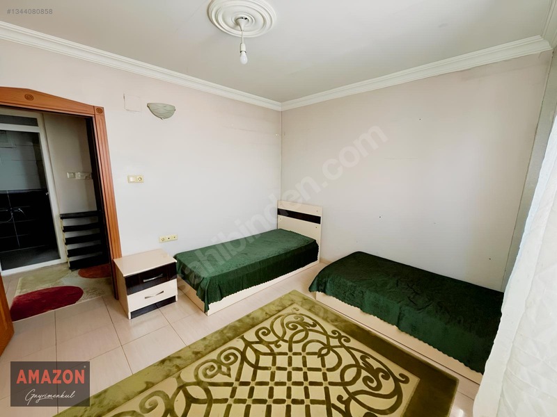 Amazon'dan Uncular Camii Civarı Merkezi Lokasyonda Eşyalı 1+1 — fotoğraf 7
