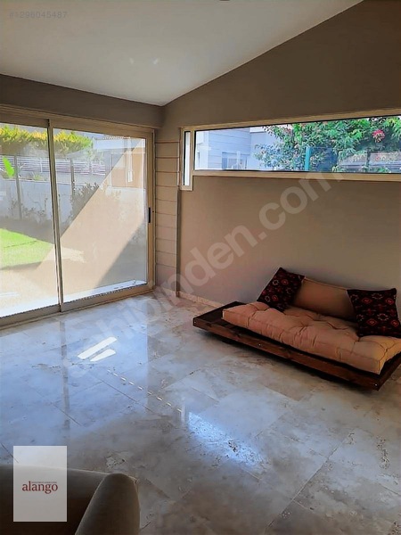 Ilıca Da ,site İçinde, 3+1, Eşyalı ,yıllık Kiralık. — fotoğraf 4
