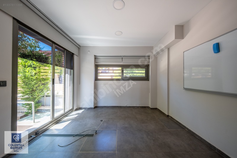 Kahramandere'de Merkezi Konumda, Kiracılı Ticari Kullanım Villa — fotoğraf 14