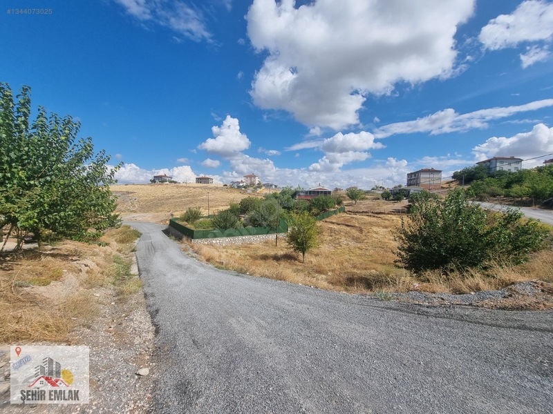 Hatunsuyu Kıraç Mahallesinde 1.430 M² İçinde Dubleks Ev — fotoğraf 3