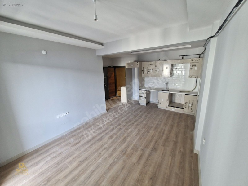Dk Yapıdan Korucuk Hastanesı Karşısı Kiralık 1+1 Daire — fotoğraf 6