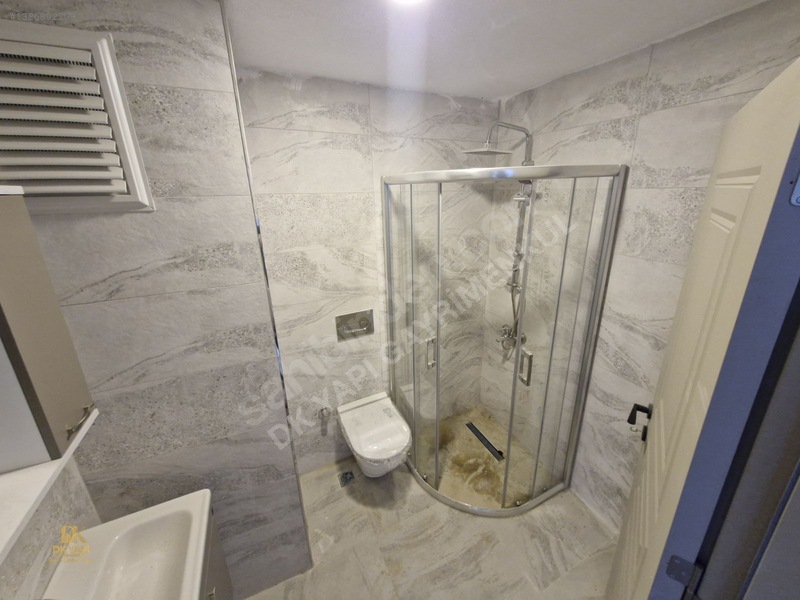 Dk Yapıdan Korucuk Hastanesı Karşısı Kiralık 1+1 Daire — fotoğraf 11
