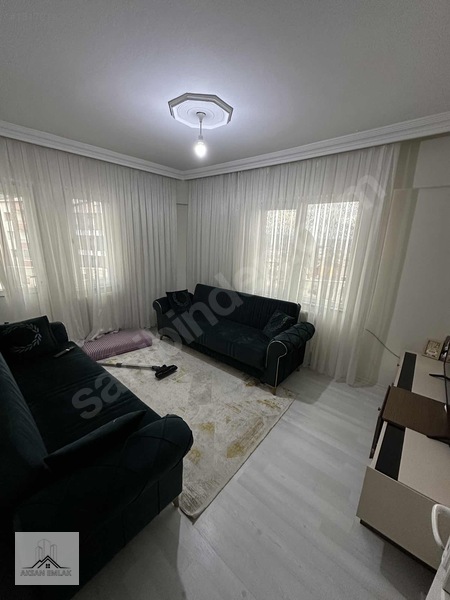 Aksan Emlak'tan Esentepe Mah Cadde Üstü 3+1 Geniş Daire! — fotoğraf 24