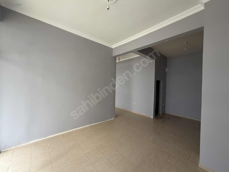 Yomranın Girişinde Ana Caddeye Yakın 100 M² Dükkan — fotoğraf 8