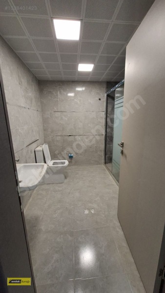 E Lak Durağın'dan Hilalkent Tokilerde 3+1 Kiralık Arakat Daire — fotoğraf 5