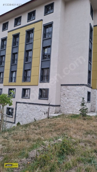 E Lak Durağın'dan Hilalkent Tokilerde 3+1 Kiralık Arakat Daire — fotoğraf 9