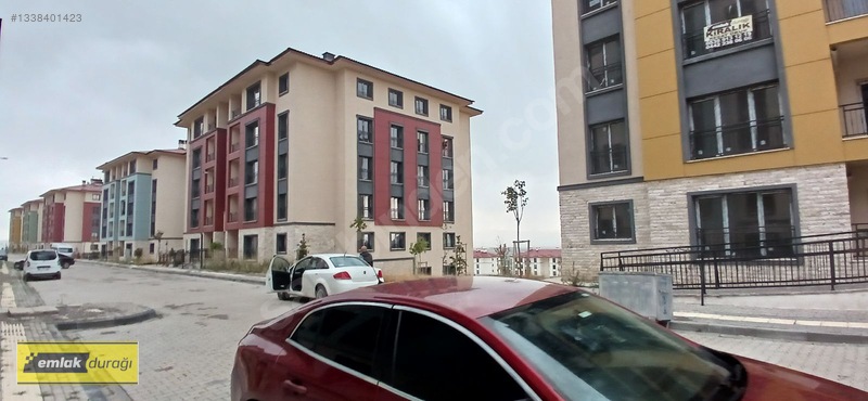 E Lak Durağın'dan Hilalkent Tokilerde 3+1 Kiralık Arakat Daire — fotoğraf 10