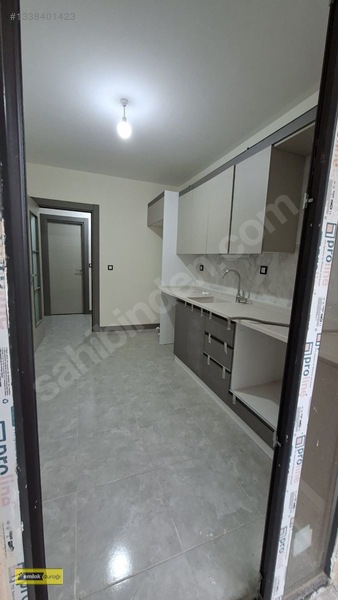 E Lak Durağın'dan Hilalkent Tokilerde 3+1 Kiralık Arakat Daire — fotoğraf 13