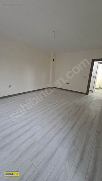 E Lak Durağın'dan Hilalkent Tokilerde 3+1 Kiralık Arakat Daire — fotoğraf 24
