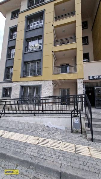 E Lak Durağın'dan Hilalkent Tokilerde 3+1 Kiralık Arakat Daire — fotoğraf 28