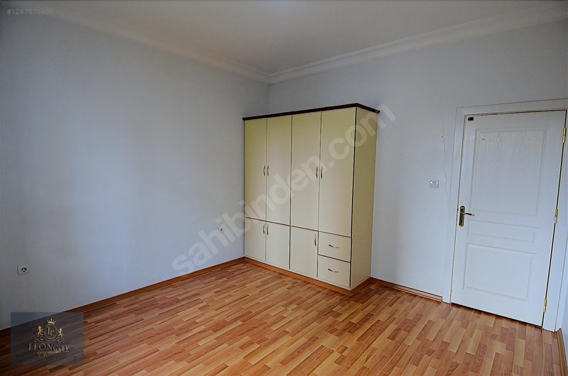 Çamlıca Sit.'de Geniş 3+1 Ara Kat Bakımlı Daire — fotoğraf 12