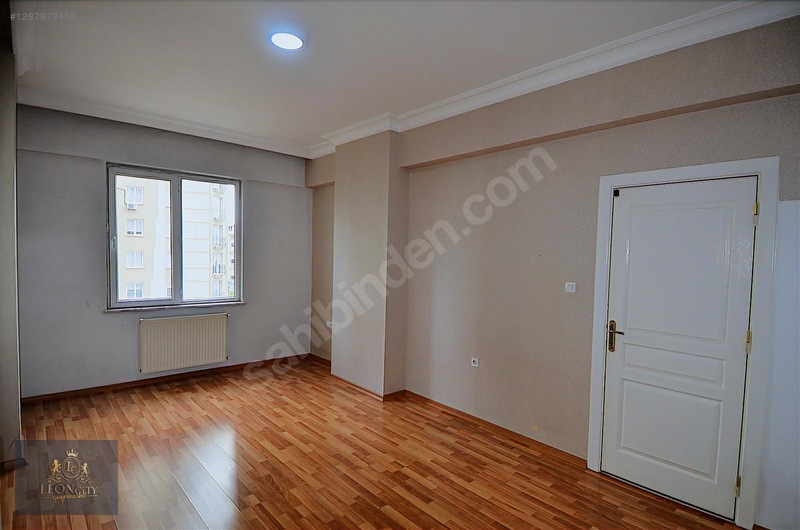 Çamlıca Sit.'de Geniş 3+1 Ara Kat Bakımlı Daire — fotoğraf 16