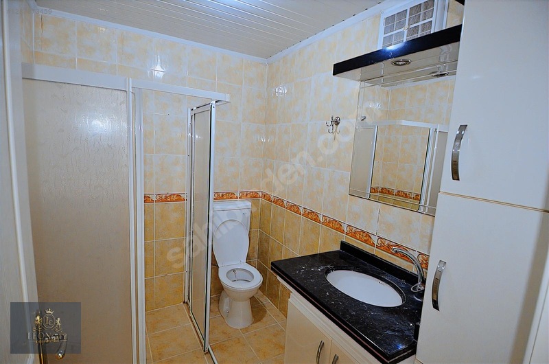 Çamlıca Sit.'de Geniş 3+1 Ara Kat Bakımlı Daire — fotoğraf 20
