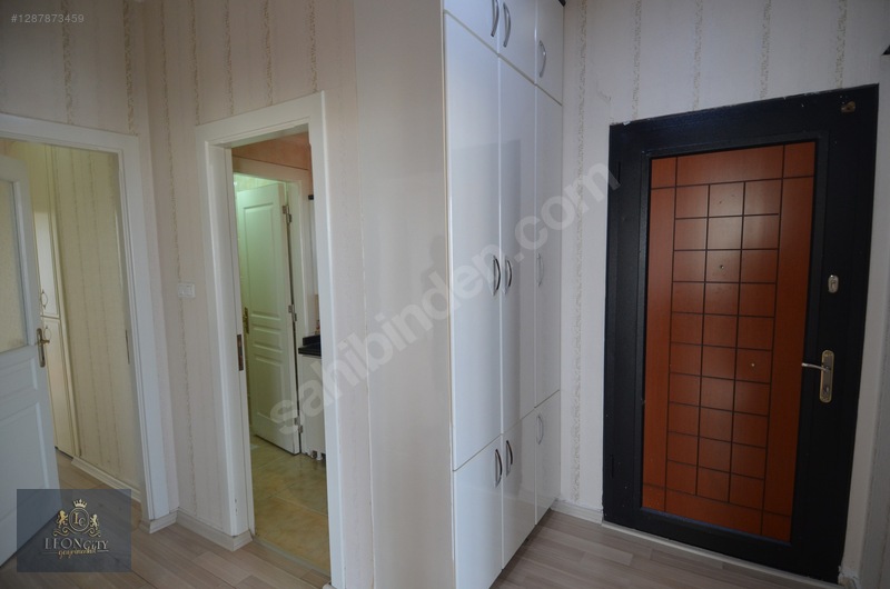 Çamlıca Sit.'de Geniş 3+1 Ara Kat Bakımlı Daire — fotoğraf 27