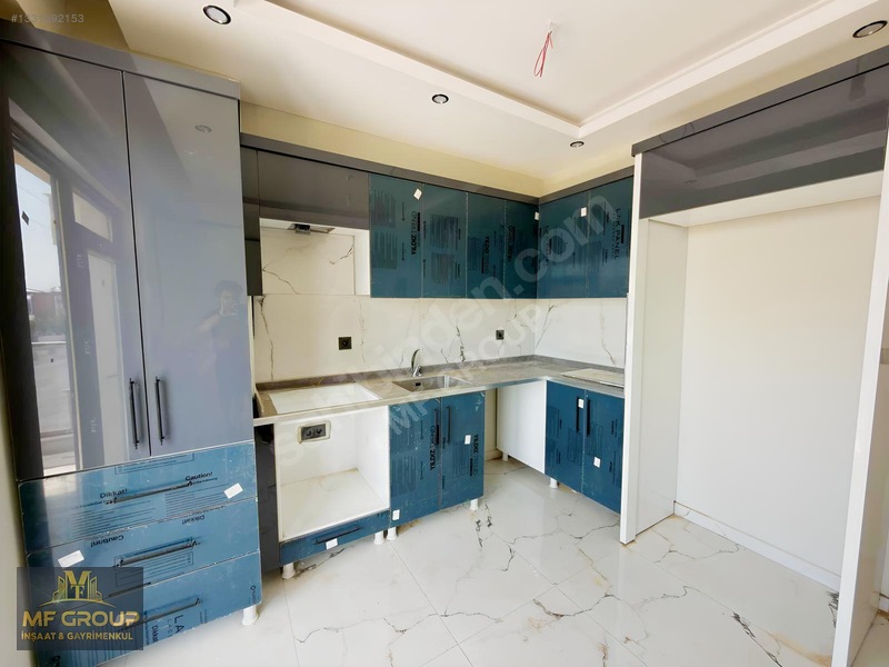 Fecr'den Satılık 2+1 Lüks Yerden Isıtma-site İçinde Daire — fotoğraf 7