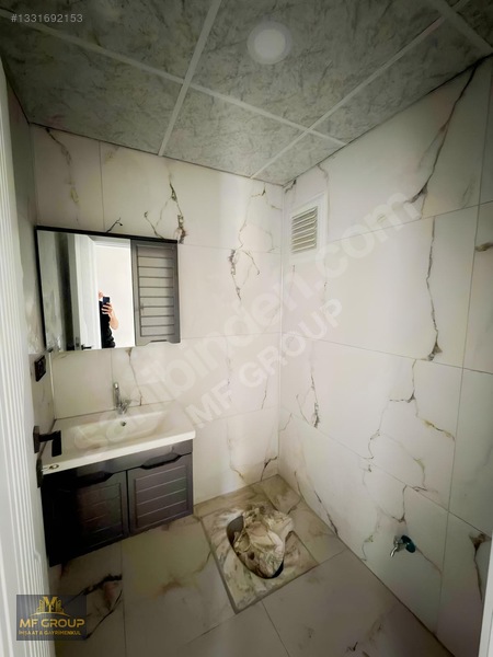 Fecr'den Satılık 2+1 Lüks Yerden Isıtma-site İçinde Daire — fotoğraf 14
