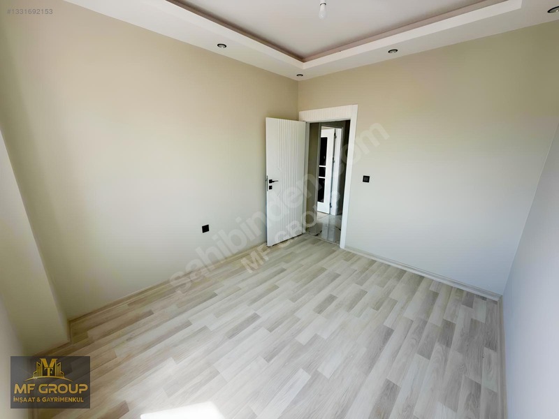 Fecr'den Satılık 2+1 Lüks Yerden Isıtma-site İçinde Daire — fotoğraf 25