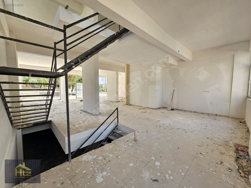 Üngüt Ptt Altında-köşe Başı-ekstra Alanlı-3 Katlı Kiralık Dükkan — fotoğraf 9