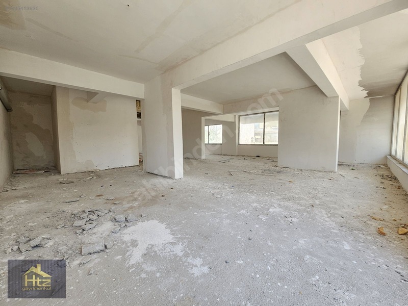 Üngüt Ptt Altında-köşe Başı-ekstra Alanlı-3 Katlı Kiralık Dükkan — fotoğraf 18