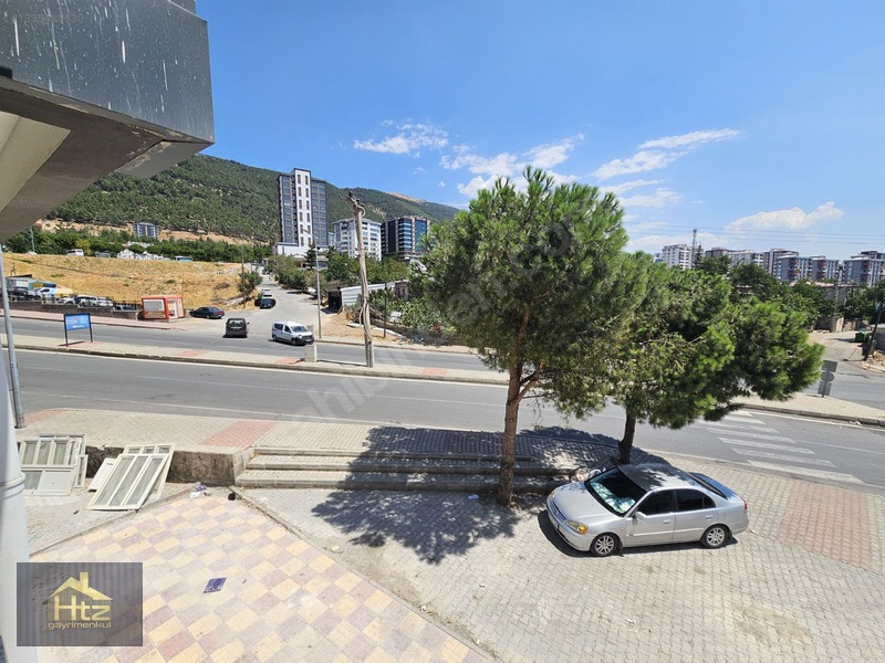 Üngüt Ptt Altında-köşe Başı-ekstra Alanlı-3 Katlı Kiralık Dükkan — fotoğraf 20