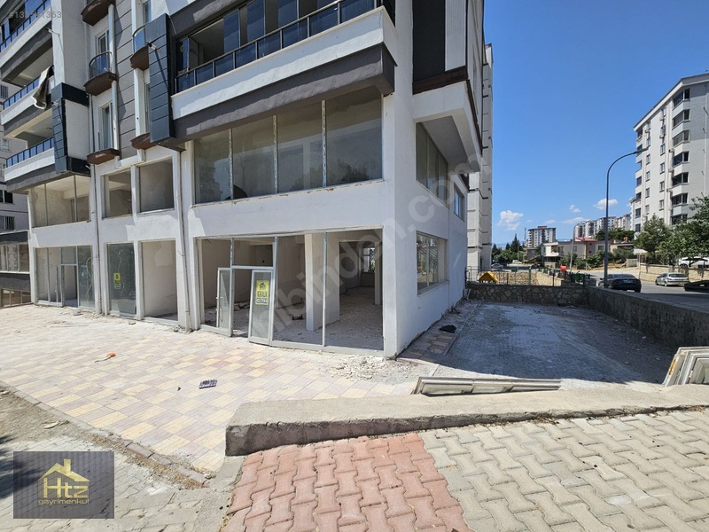 Üngüt Ptt Altında-köşe Başı-ekstra Alanlı-3 Katlı Kiralık Dükkan — fotoğraf 26
