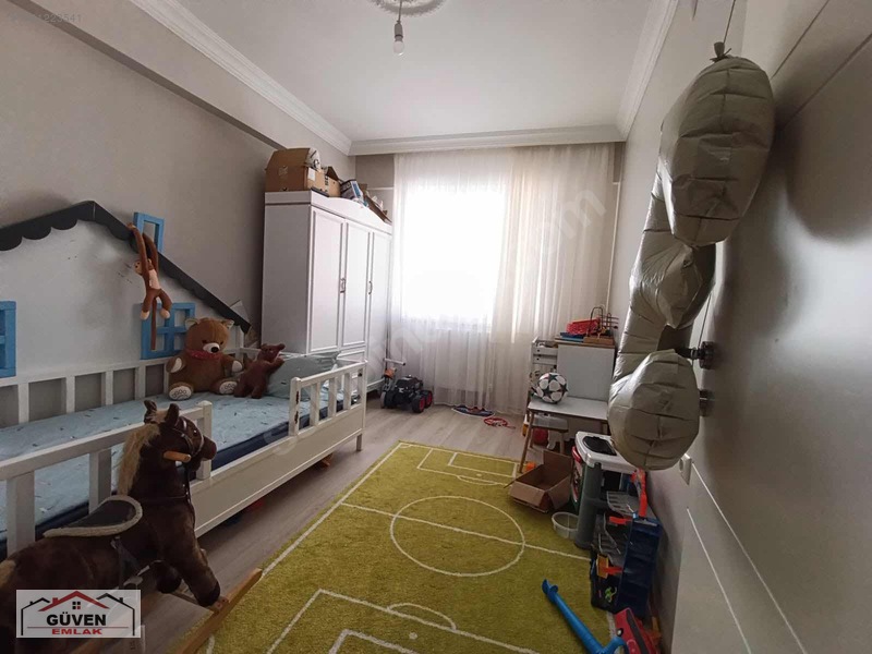 Güven Emlaktan Simanide Satılık Dair — fotoğraf 13